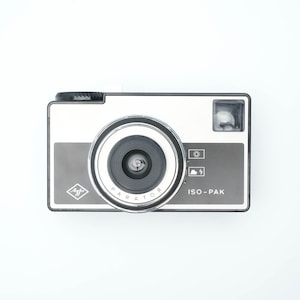 Agfa Iso-Pak Film Camera – Vintage Pocket Camera (1969)