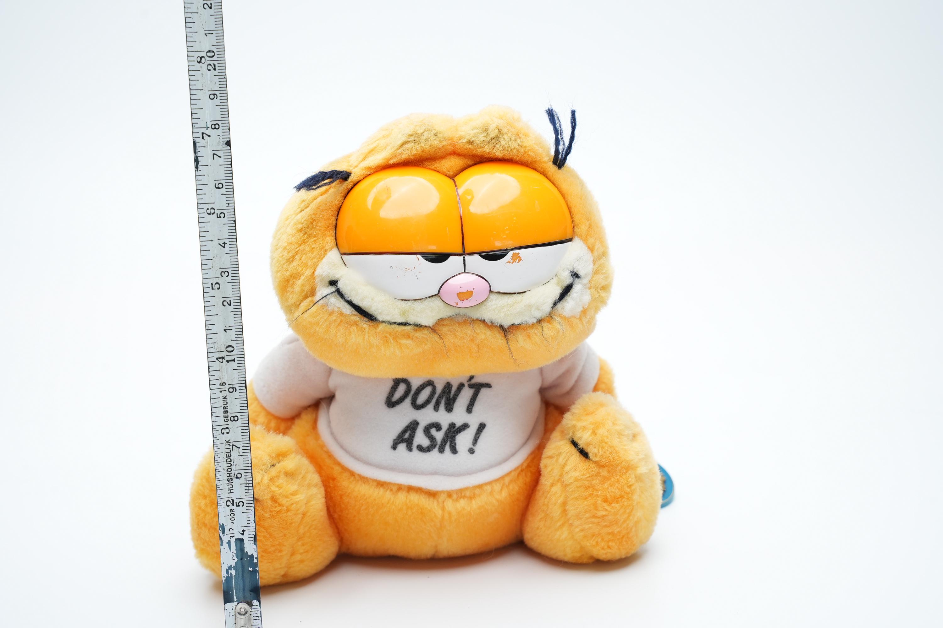 Vintage Garfield Plush Toy – Sitting With “don't Ask!” Shirt