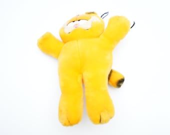 Soft little Garfield plush | rare vintage Garfield plush