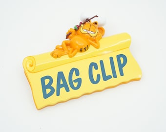 Vintage Garfield Bag Clip | Chip Clip by Giftco