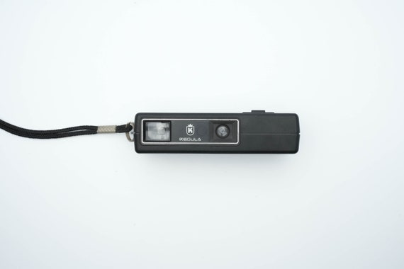 Regula 118 - vintage 110 film camera voor vakantie