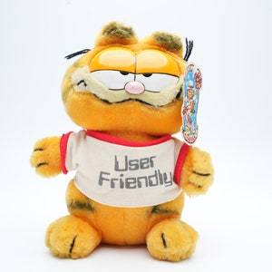 Garfield &quot;User Friendly&quot; T-Shirt Plush | Rare Vintage Garfield Collectible