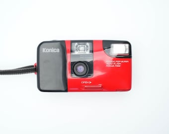 Konica Pop Super - vintage 35mm film camera