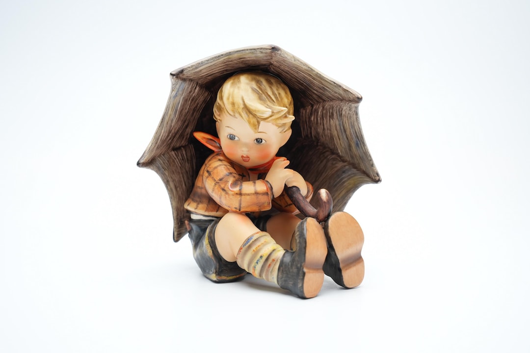 Goebel Hummel Figurine 