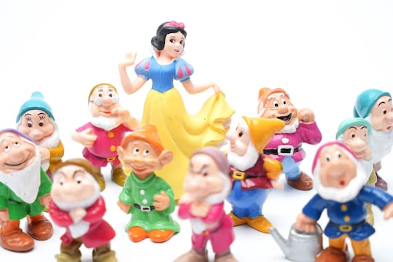 Vintage Disney Snow White & the 7 Dwarfs PVC Figures – Sold