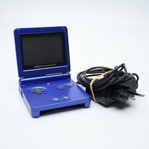 Nintendo Gameboy Advance SP - Blue with Charger - Collectible