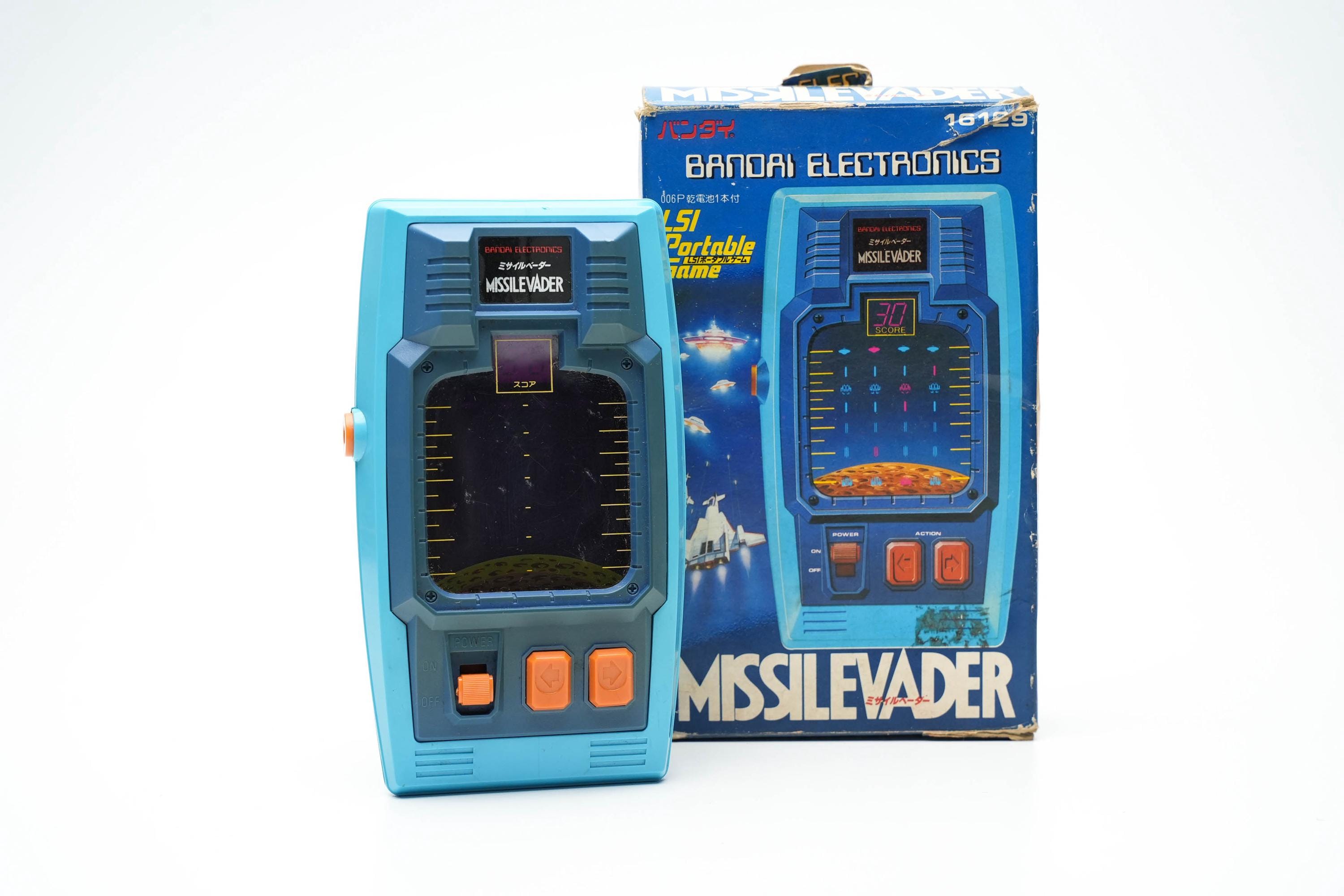 バンダイ SUPER MISSILEVADER ポータブルゲーム　レトロ レトロ LED ゲーム】バンダイ スーパーミサイルベーダー