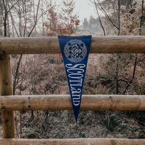 SCOTLAND Pennant Flag / felt pennant / wall hanging banner / souvenir / edinburgh / travel souvenir / nostalgic decor / scottish thistle image 3