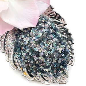 Flat Loose Sequins Iridescent Gray Color 2mm