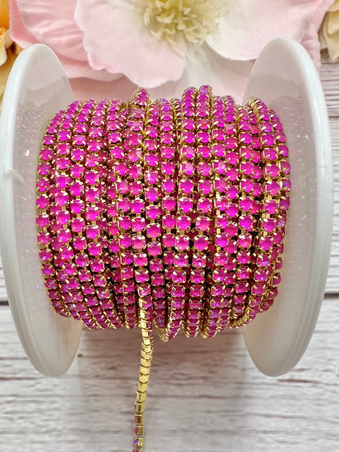 NEW!!! 1 YARD Fluorescent Fuchsia Rhinestones Cup Chain in Gold Color ...