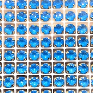 Austrian Crystal Xirius Chaton 6mm SS29 Electric Blue Ignite in Gold Color Sew on Settings  - Set of 10