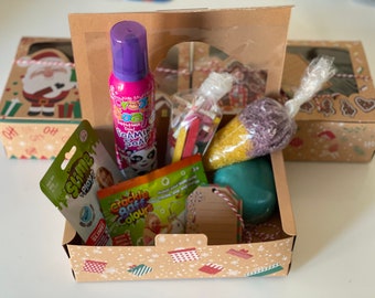 Messy play gift box