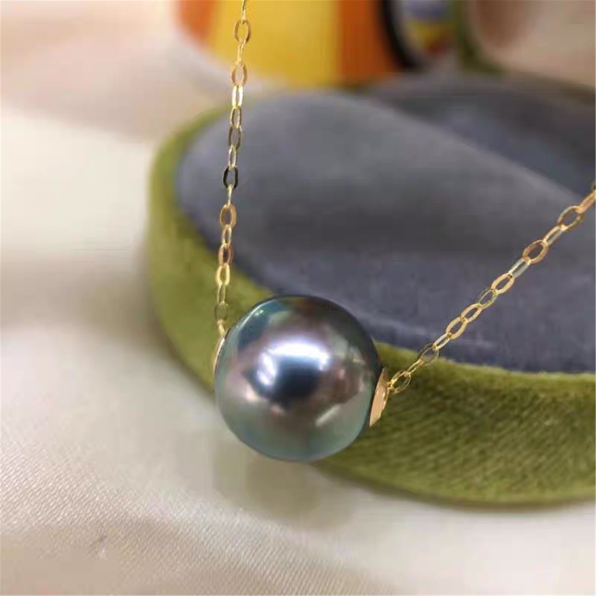 1011 Mm Tahitian Pearl Floating Necklace, Natural Black Tahitian Pearl