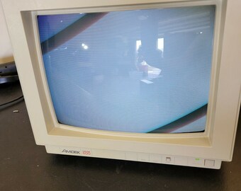 Amdek Color 600 A Monitor Vintage Retro 13 Inch Screen