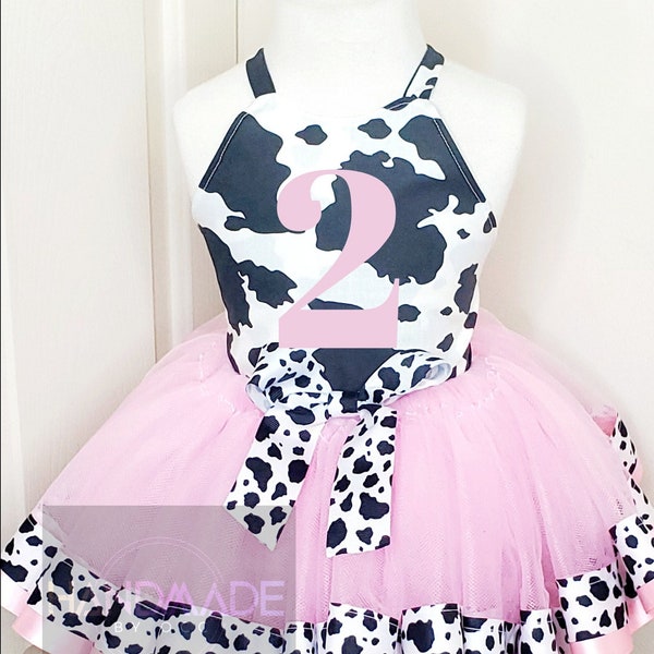 TUTU BIRTHDAY DRESS - Toddler Tutu Outfit, Personalize Tutu Set, Holy Cow I Am Two, Gift for Little Girl, Cow Party Tutu Set, Dress for Kids
