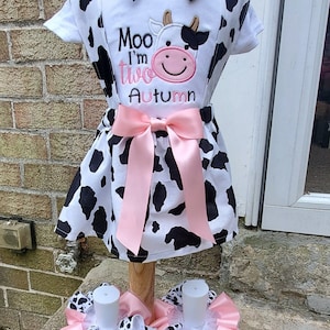 Girls Cow Dress, Baby Cow Dress, Cow Birthday Outfit, Moo I&#39;m Two, Toddler Cow Outfit, Cow Dress, Cow Outfit, Farm Dress, Farm Outfit
