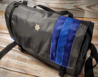 Sport bag gifts. Messenger Bag. Ita Canvas Messenger Bag men/women. Laptop Bag custom. Tote bag personalized.Cross body bag. Grocery bag