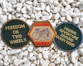 Fahrrad Aufnäher, Taschen Aufnäher, Fahrrad Geschenke, Fahrradzubehör, Benutzerdefinierte Patch, Bikepacking Ausrüstung, Lesenok Patch, Patch auf einem Pullover.