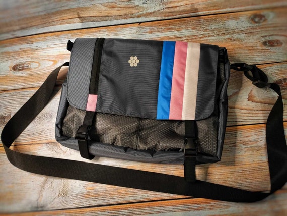 Koerierstas. Sporttas op maat. Ita canvas koerierstas heren dames. Laptoptas op maat. Tote tas gepersonaliseerd.Cross body tas. Regenboog tas. Etsy Nederland