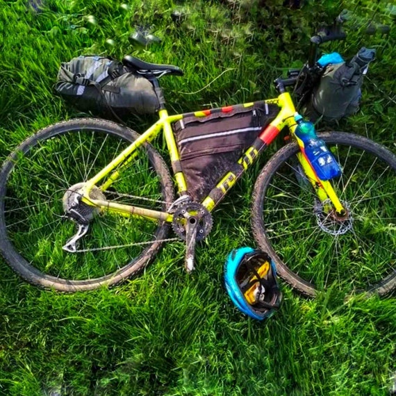 Bolsa de cuadro de bicicleta personalizada. Bolsas de ciclismo