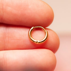 Mini Hoop Oorbellen Goud of Zilver 8mm
