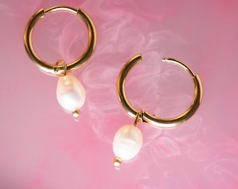 15mm Gold Earrings with faux Pearl