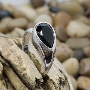 Onyx ring 18.1 mm size. 57 Vintage 925 silver ring women&#39;s ring silver ring onyx drop design