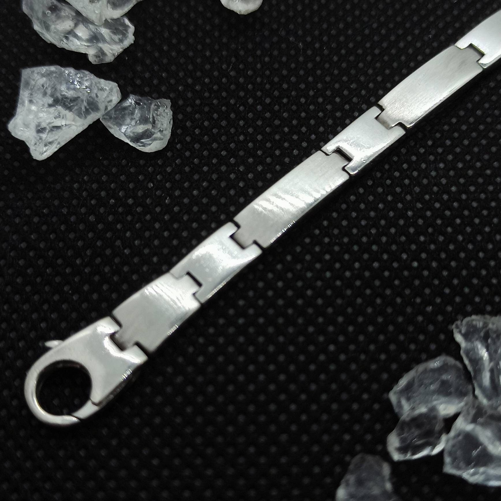 Silver Bracelet Approx. 19.5 Cm Long 5.5 Mm Wide Vintage