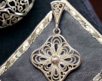 Kettinghanger 835 zilveren hanger 35 x 22 mm vintage folklore accessoires Charivari traditionele sieraden bloem