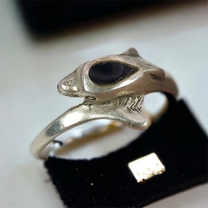 Dolphin ring 18.1 mm size. 57 silver ring 925 silver women&#39;s ring distinctive vintage retro timeless girls women