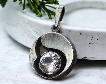 Karl Laine collar colgante 925 plata cristal de roca diseño vintage Finlandia pátina idea de regalo colgante 22,4 mm