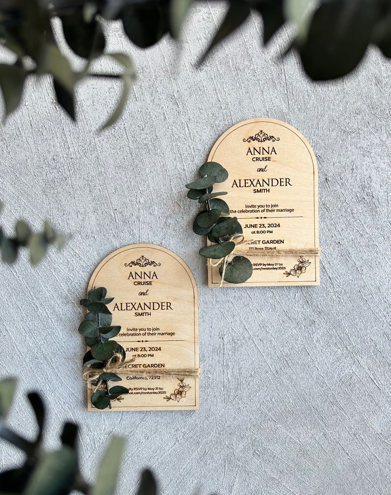 There are personalized inscriptions and flowers on the wood.