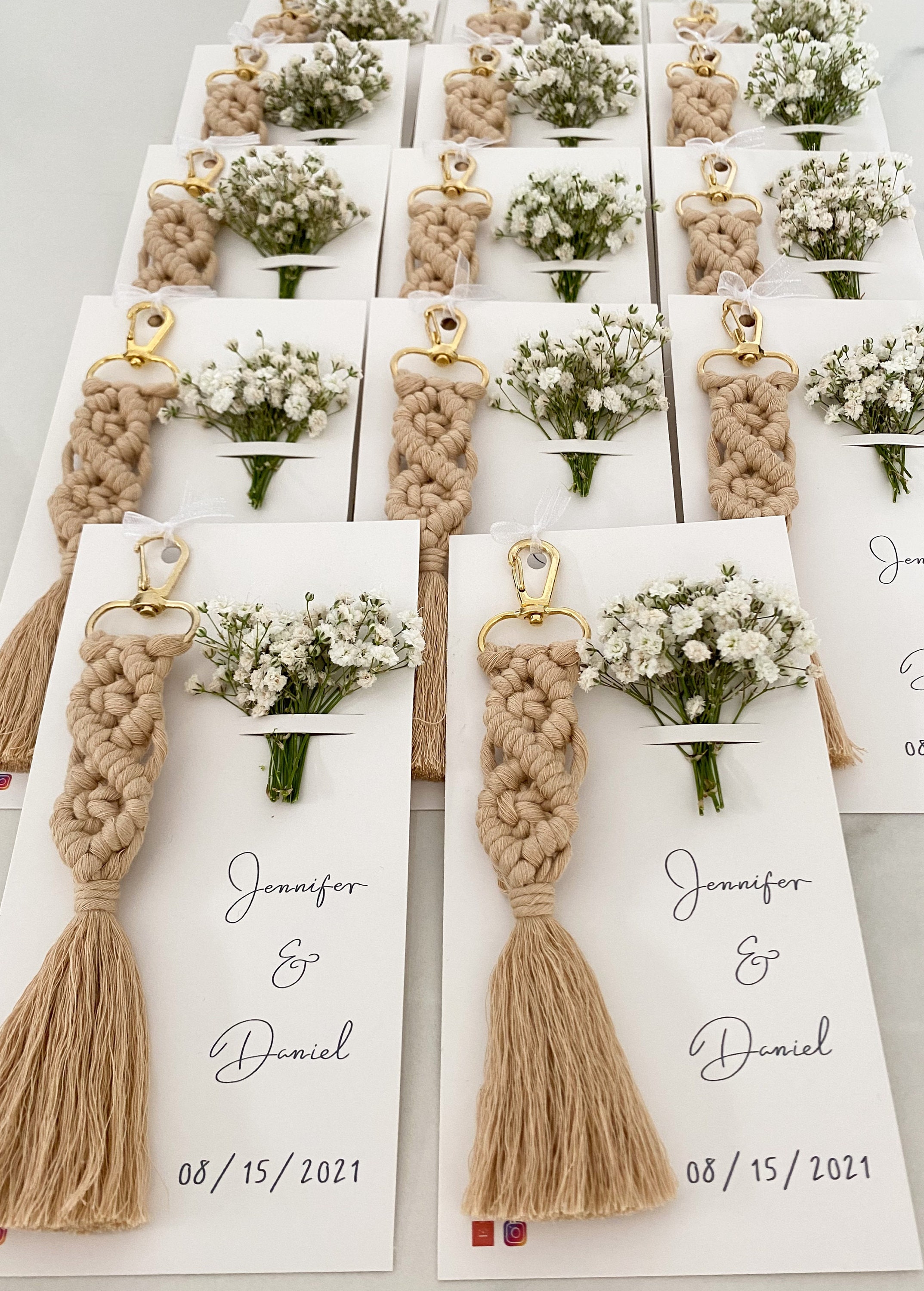 8 Unique Boho Wedding Favors Your Guests Will Love