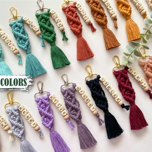Cadeaux de mariage pour demoiselles d'honneur, cadeau de proposition de demoiselle d'honneur, cadeaux EVJF pour demoiselle d'honneur, idée cadeau boîte de demoiselle d'honneur, porte-clé prénom en macramé