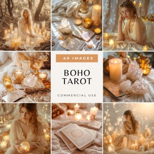 Imágenes de stock de cartas de tarot boho espiritual, mujer mística blanca y dorada con cristales y velas, lectura de tarot y altar sagrado para grimorio