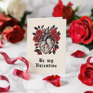 Tarjeta gótica para el día de San Valentín, postal imprimible con corazón anatómico y rosas, tarjeta de felicitación vintage alternativa, regalo de aniversario único para parejas