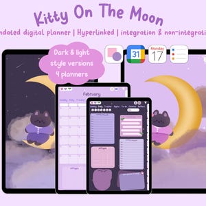 Pode incluir: Um planejador digital com um esquema de cores roxo e rosa que apresenta um gato de desenho animado sentado em uma lua crescente. O planejador tem um calendário semanal, um rastreador diário, notas e uma seção de finanças. O planejador está disponível em versões escura e clara.