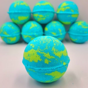 Sea Minerals scent bath bombs handmade gift idea bath fizzers