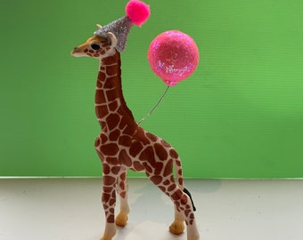 Giraffe Baby cake topper, cake decoration-1st Birthday-2nd Birthday-Zoo Party-Jungle Party-Zoo Animal - Two Wild-Wild One