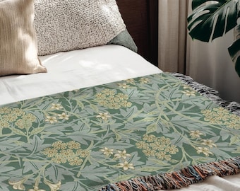 William Morris Jasmine Woven Blanket, Botanical Floral Wall Tapestry, Vintage Green Cottagecore Throw