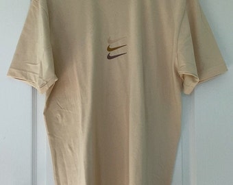 oversized vintage nike t shirt