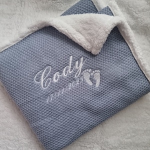 Manta de punto personalizada para bebés/niños pequeños. Súper suave y grueso con respaldo Sherpa Fleece