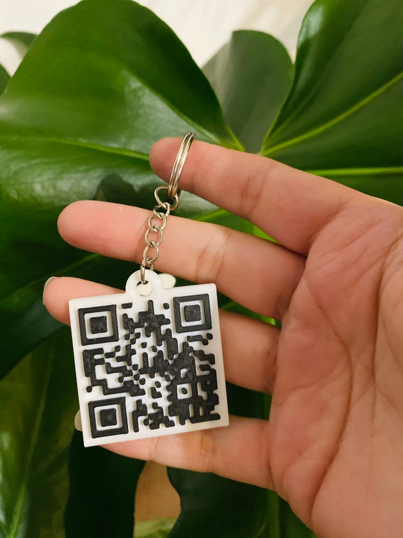 Clave de código QR Mensaje personalizado / Nota de amor / Etsy