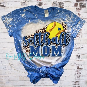 Softball Mama T-Shirt, Softball Mama Sweatshirt, Softball Team T-Shirt, Softball Mama Geschenk, Softball Spielerin Shirt, Sport T-Shirt, schnelles Spielfeld