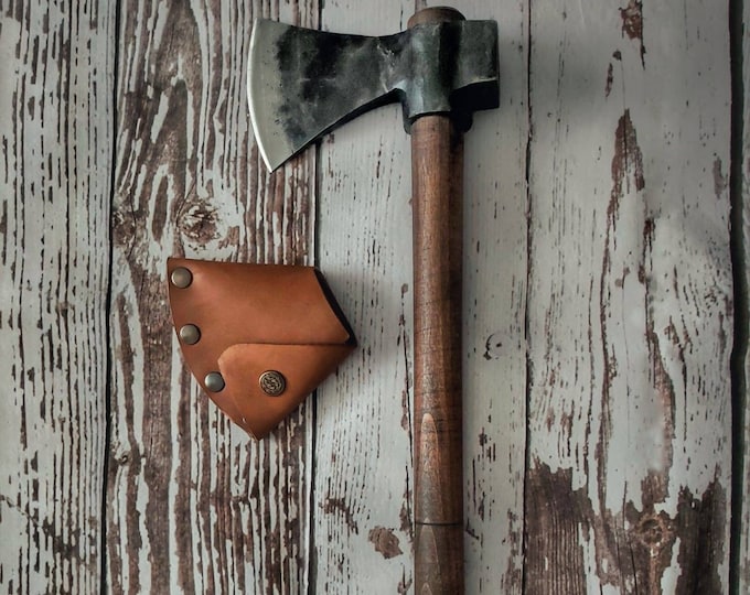 Handcrafted, quality axes: for an unforgettable hunting experience! "Handmade, sharp and durable axes"