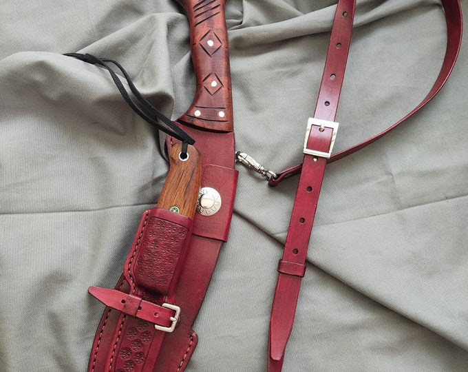 Blacksmith hand forge engraving custom knife with leather sheath
