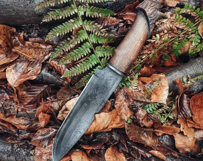 Handmade Custom Blacksmith Knife with Wolf Head Figure and Leather Sheath