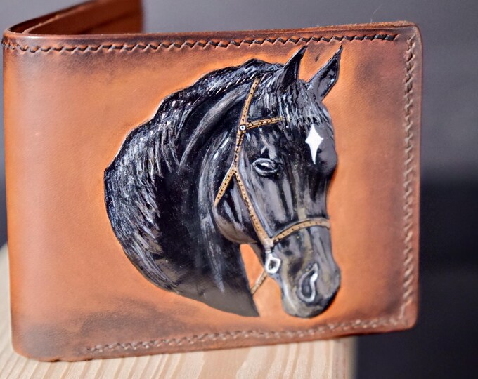 Handcrafted genuine leather wallet with embossed horse motif: a unique, personalized design symbolizing elegance and fortune