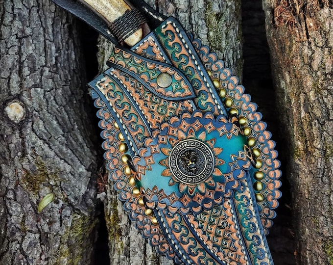 Custom  handmade hand forged blacksmith artisan primitive knife with leather sheath bushcraft knife blacksmith art
