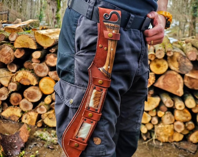 Hand-Forged Jungle Machete – Genuine Leather Sheath, Wearable on Back  Belt, Wooden Handle, Durable Stylish Design